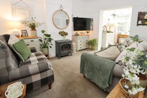 BEAUMONT AVENUE- click for photo gallery